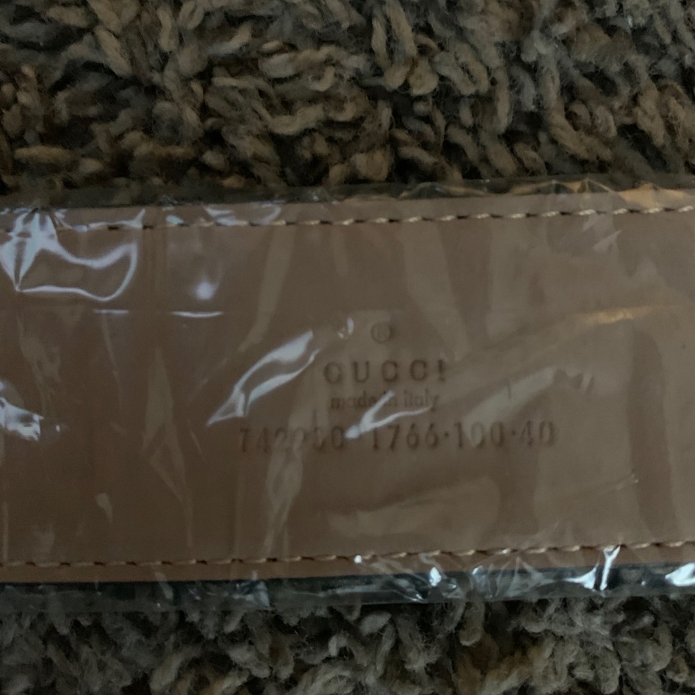 Gucci belt - Picture 2 of 5